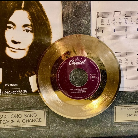 25th Anniversary Commemorative Gold-Plated Record - Picture 5 of 10